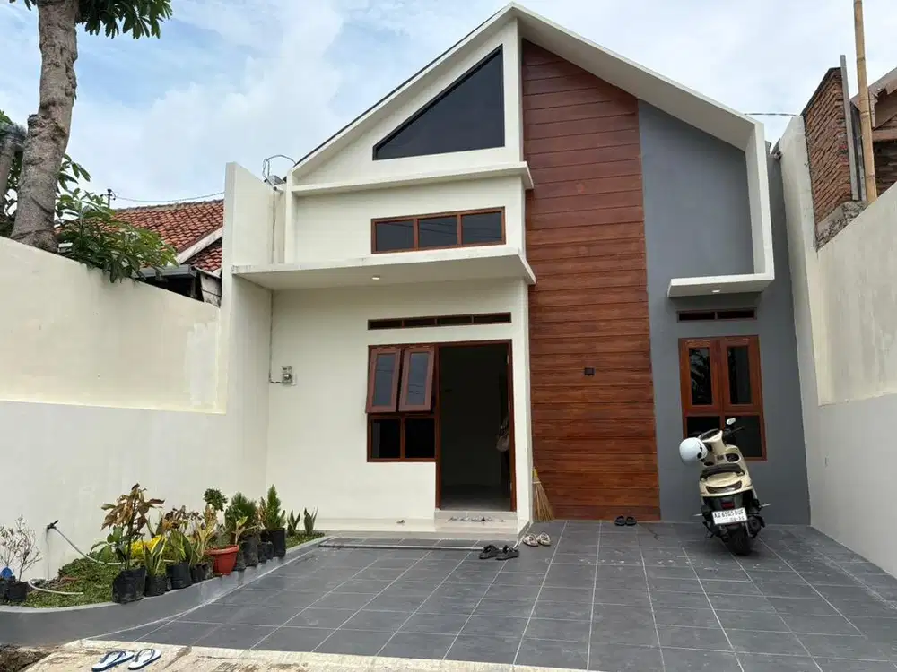 Rumah Baru Siap Huni Karanganyar Kota