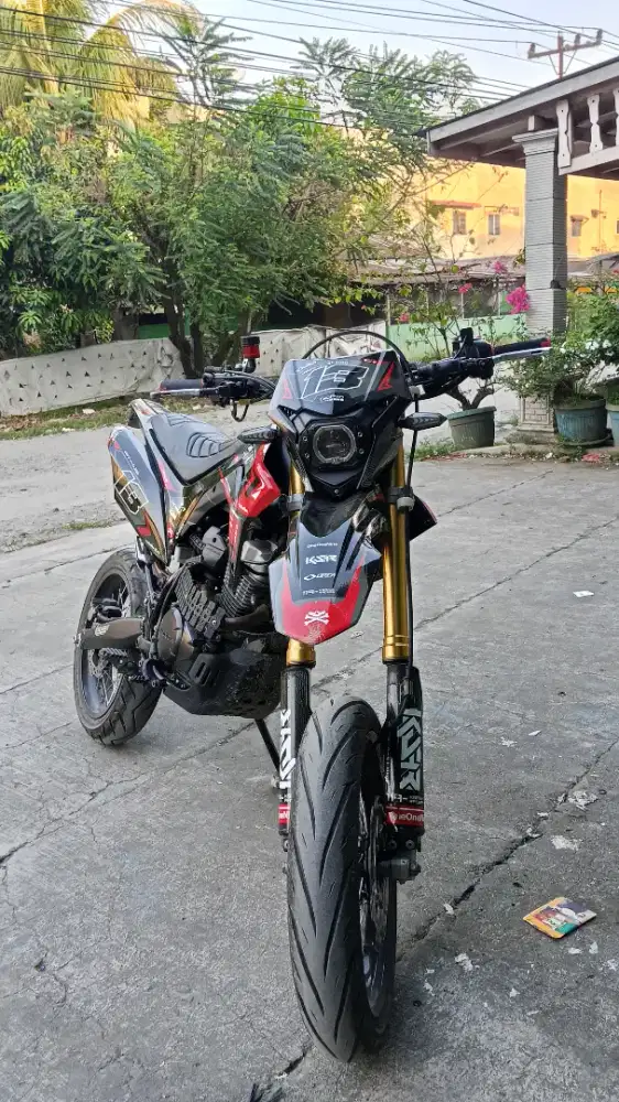 CRF 150 L Supermoto