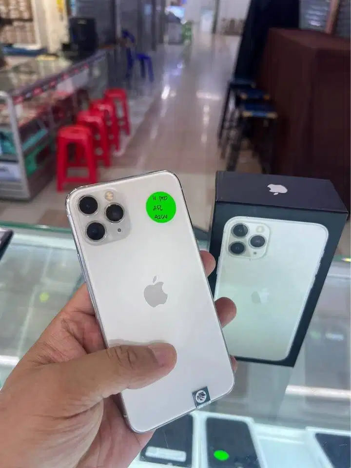 Iphone 11 PRO 256 GB Resmi Beacukai (Silver) Jossjiss