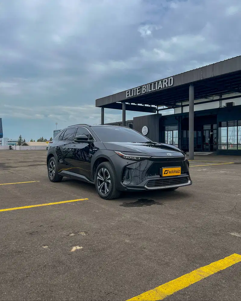 TOYOTA BZ4X EV 2022