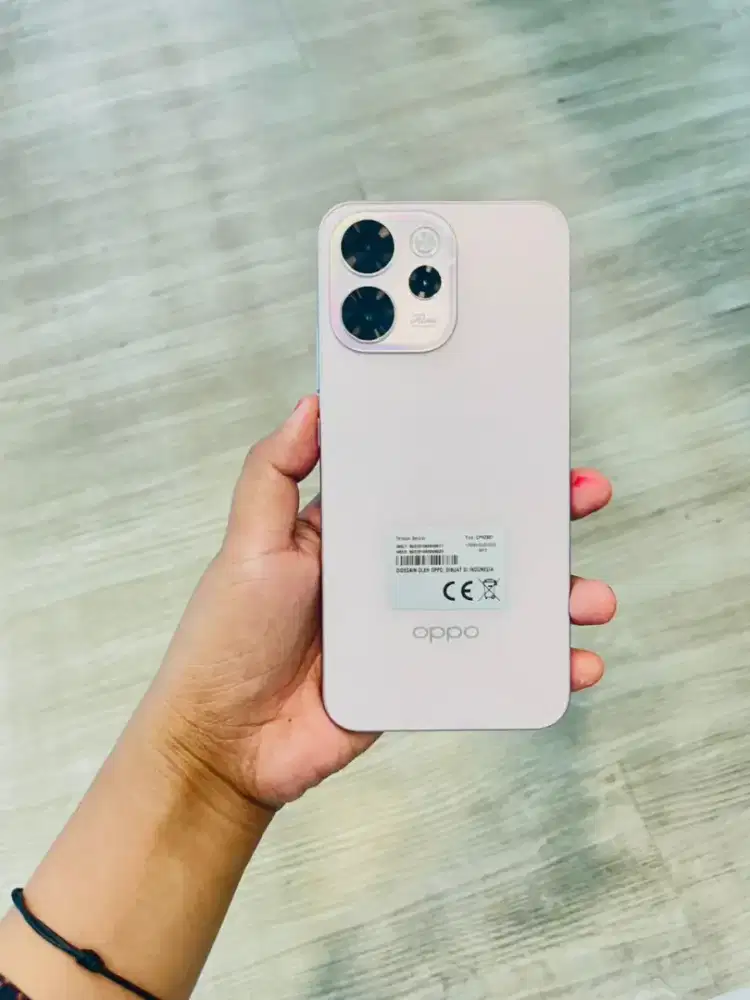 dijual reno 15f 8/256 5g