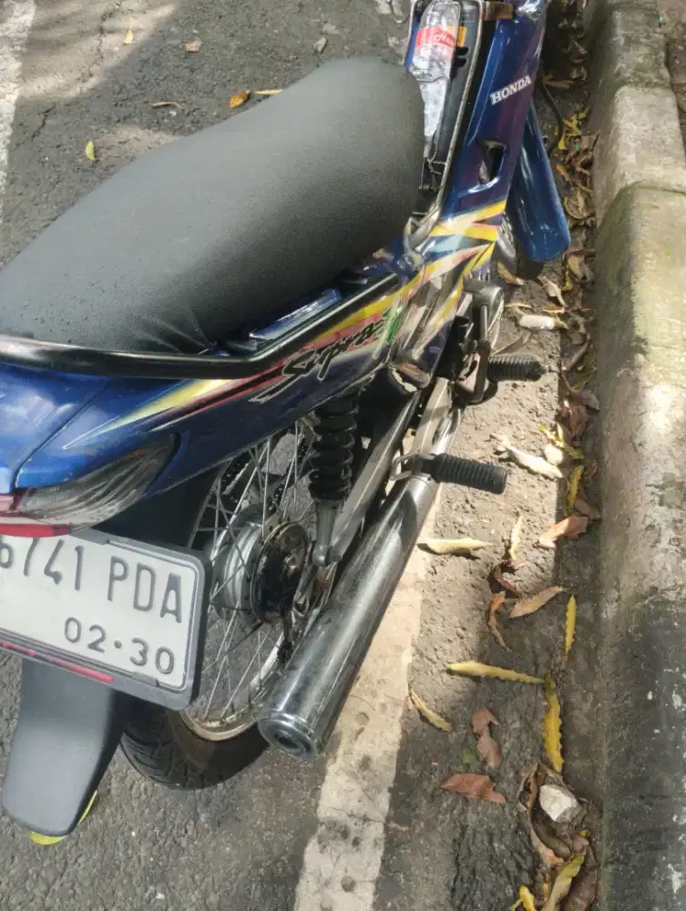 Honda Supra fit tahun 2005