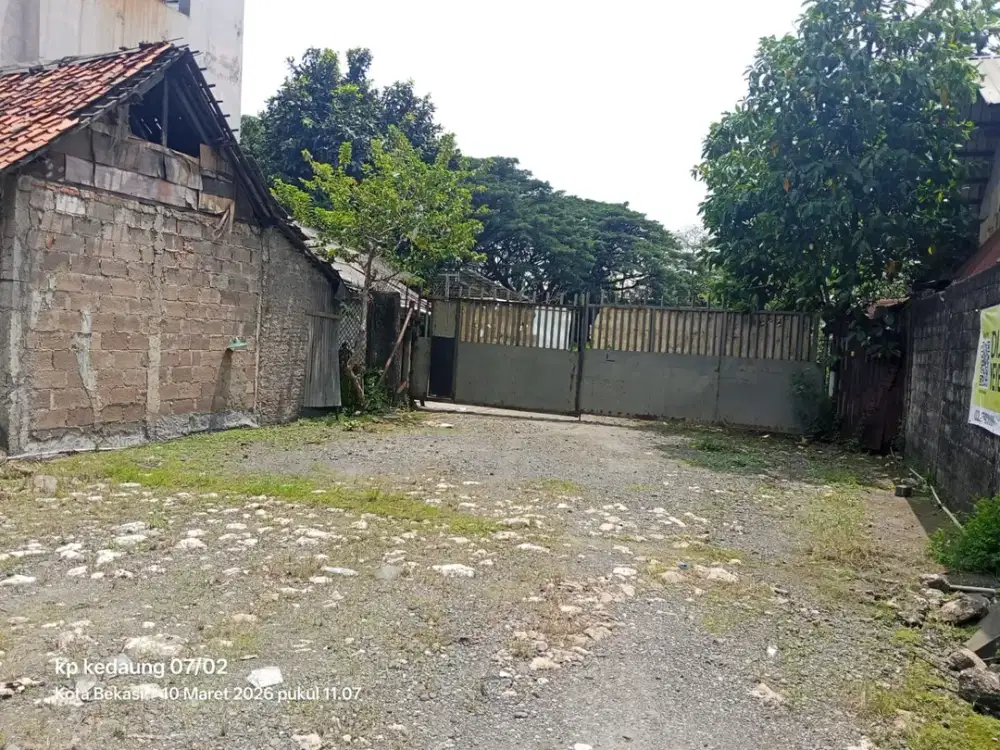 Disewakan lahan padat. Cocok utk Car Pool Lokasi Jln Raya Bekasi  Ujung Menteng.