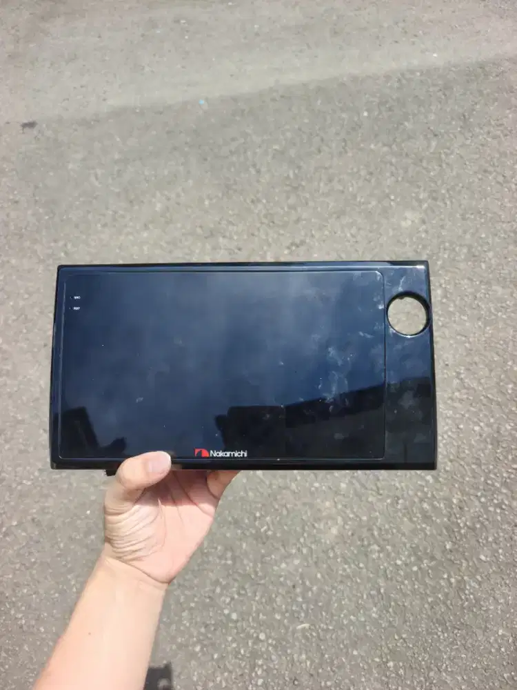 Headunit
Nakamichi Legend MK II