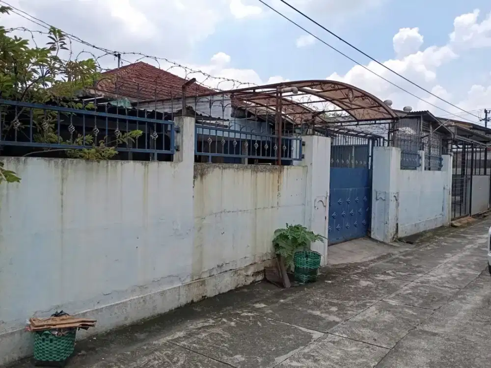 Dijual Rumah di jagalan Jebres Solo dekat Pasar Gede