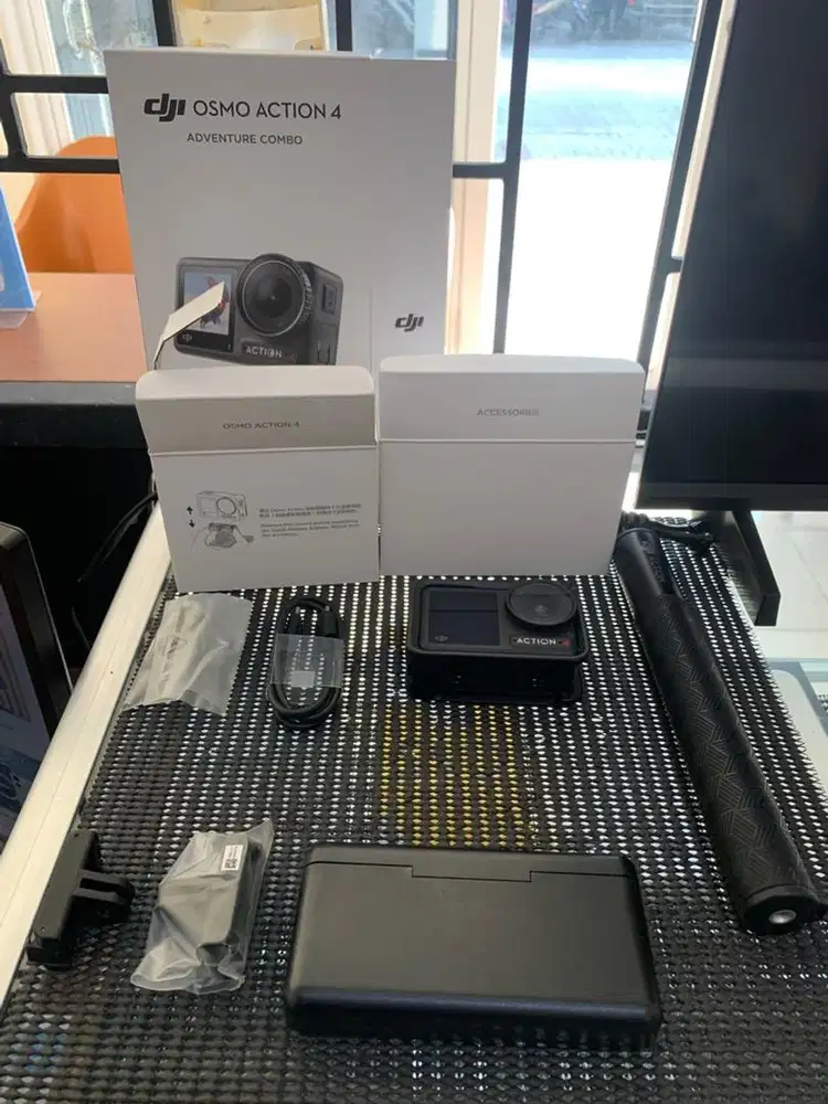 JUAL CAMERA ACTION DJI OSMO ACTION 4 ADVENTURE COMBO ORI BALIKPAPAN