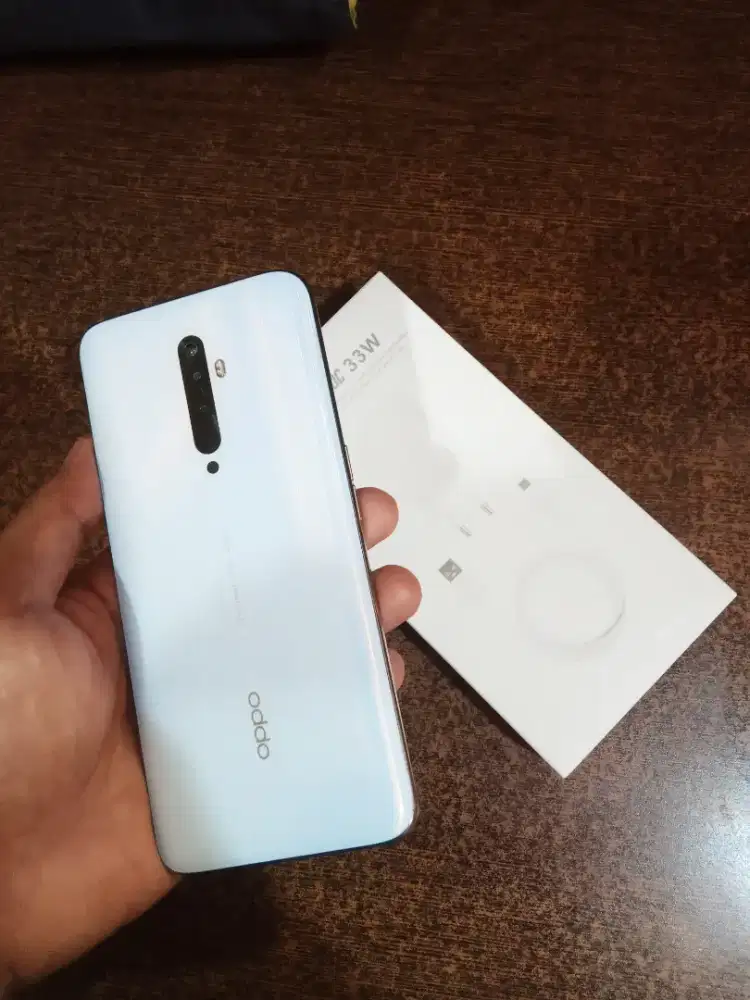 Oppo RENO 2F 8/128GB No Minus Istimewa