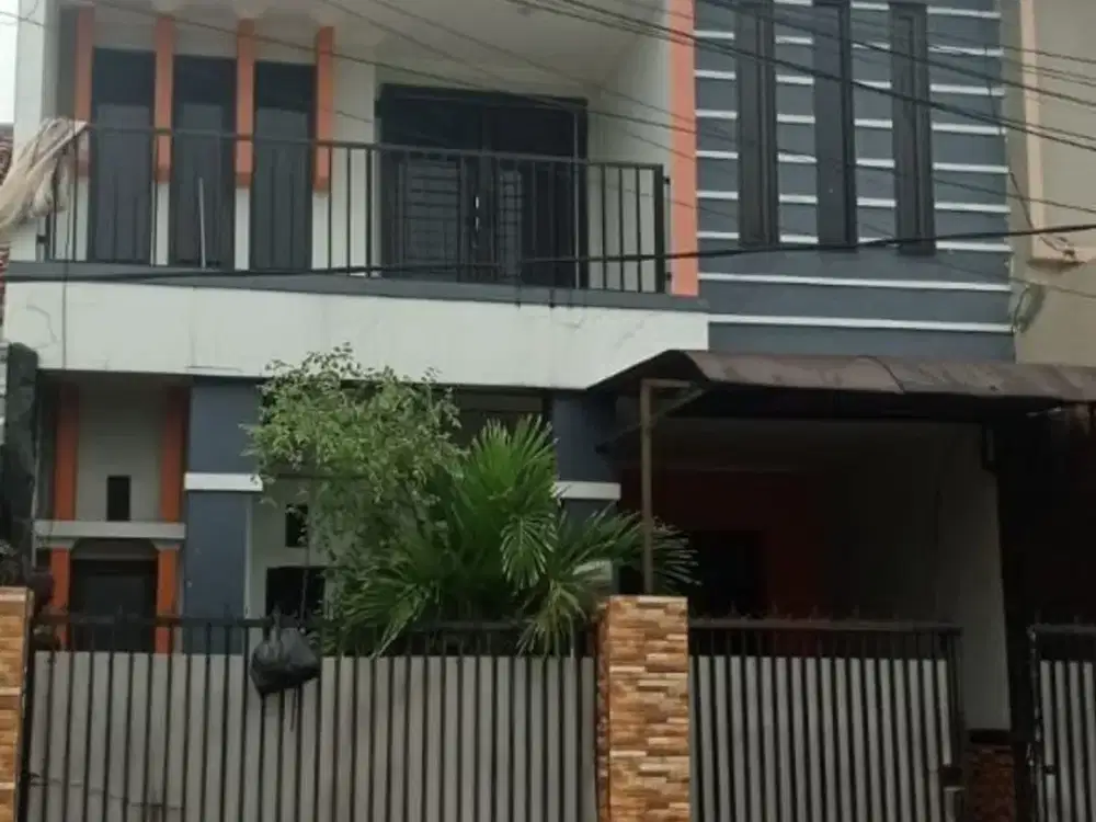 Rumah Dijual Non Perum di Cianjur Kota Siap Huni 2 Lantai Sertifikat