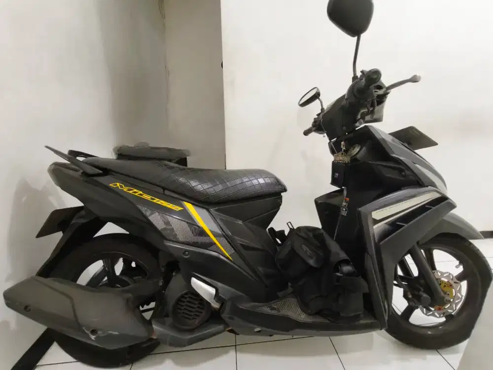 Yamaha MIO 125 Warna Hitam