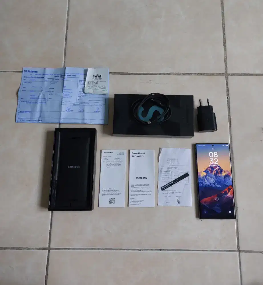Samsung Galaxy S22 Ultra 12/256GB Green Resmi SEIN Fullset Original