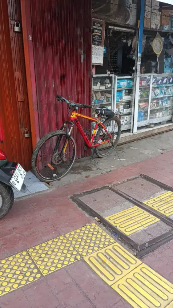 Sepeda gunung merek Rubick