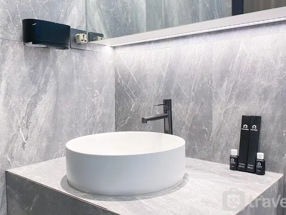 Apartemen St. Moritz Puri