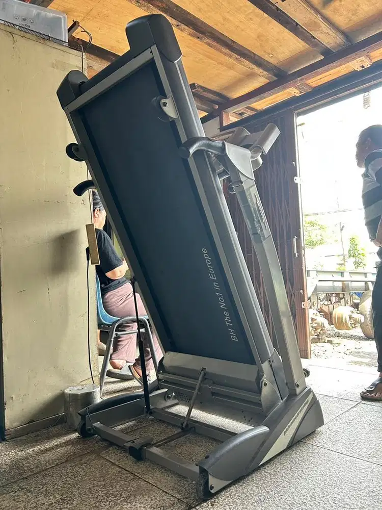 Alat olahraga joging