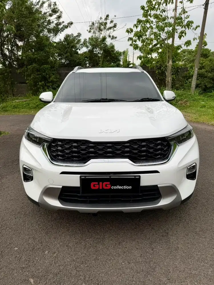 Antik!!! KIA Sonet Premiere 2022 Putih Low KM