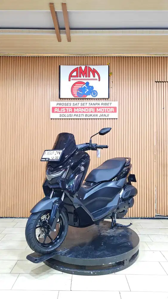 NMAX NEO S 2025. LOW KM. PAJAK ON. MESIN  BODY KAKI2 MSH SPRTI BARU...
