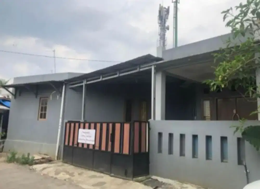 Disewakan rumah nyaman akses mudah bebas banjir luas 120m2