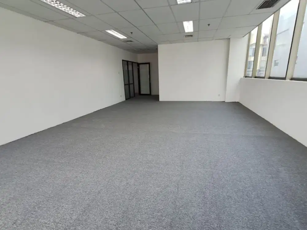 Sewa ruang kantor Fitted di Graha Kapital, Jakarta Selatan