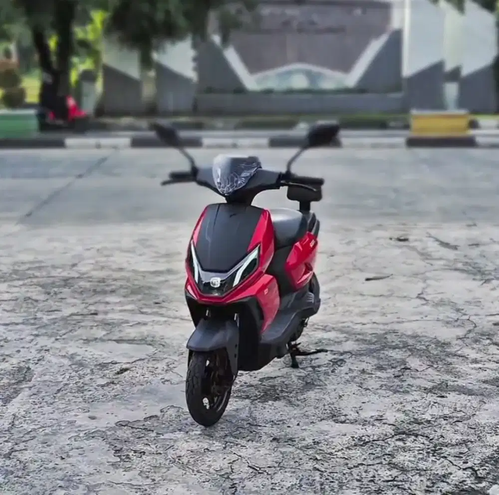 SEPEDA LISTRIK UWINFLY D66A