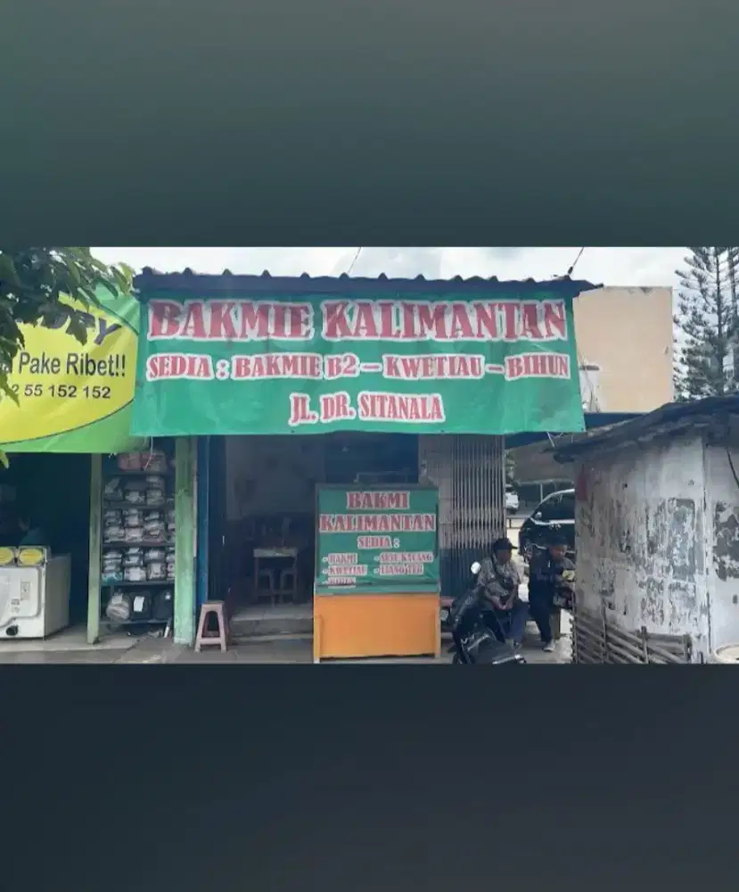 Dibutuhkan segera pramusaji resto