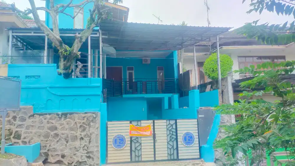 Di kontrakan rumah di depan Akpol Semarang