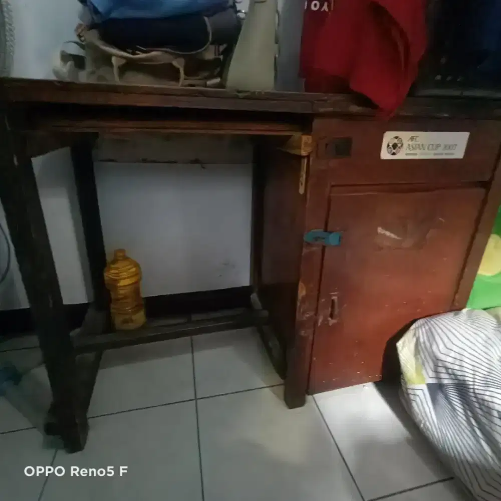 Meja Belajar + Drawer Jati