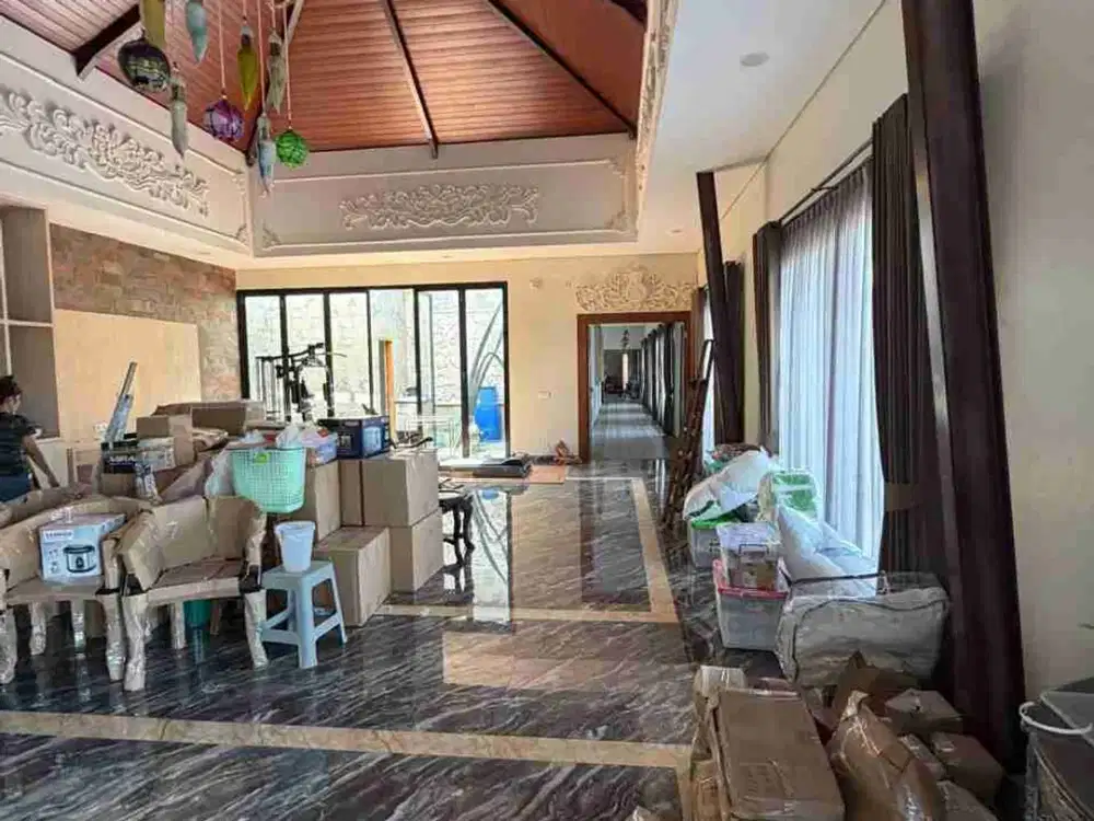 DIJUAL VILLA TEGAL ALANG, BALI