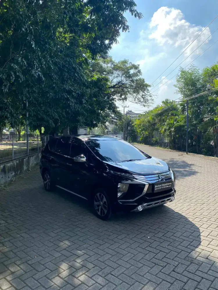Tdp 40 xpander ultimate 1.5 hitam 2019 surabaya full orisinil