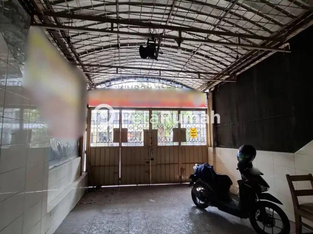 DIJUAL RUKO JALAN S PARMAN - DAERAH INTI KOTA (DEWI NATALIA)