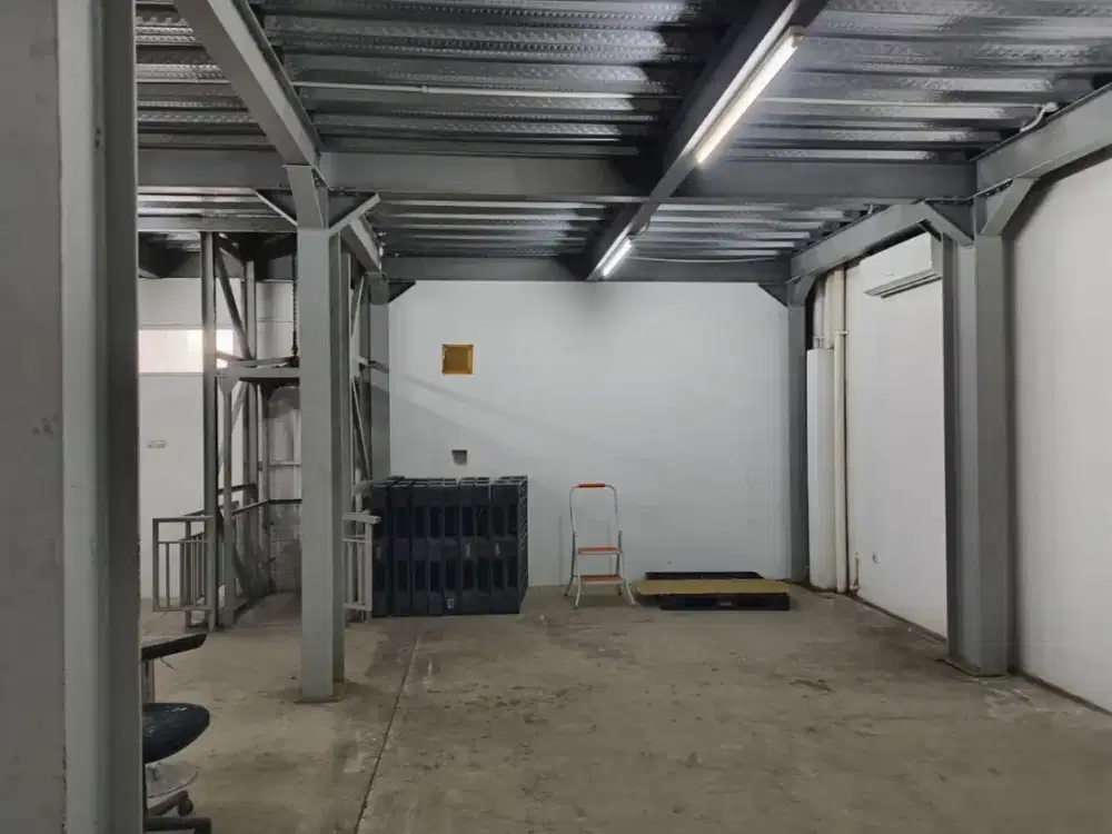 Dijual Cepat Gudang Murah Green Sedayu Bizpark Siap Pakai