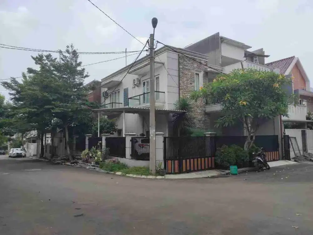 DIJUAL RUMAH SIAP HUNI SEMI FURNISH DI KOTA BOGOR