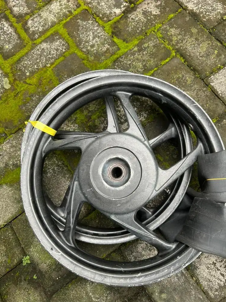 velg copotan vario karbu