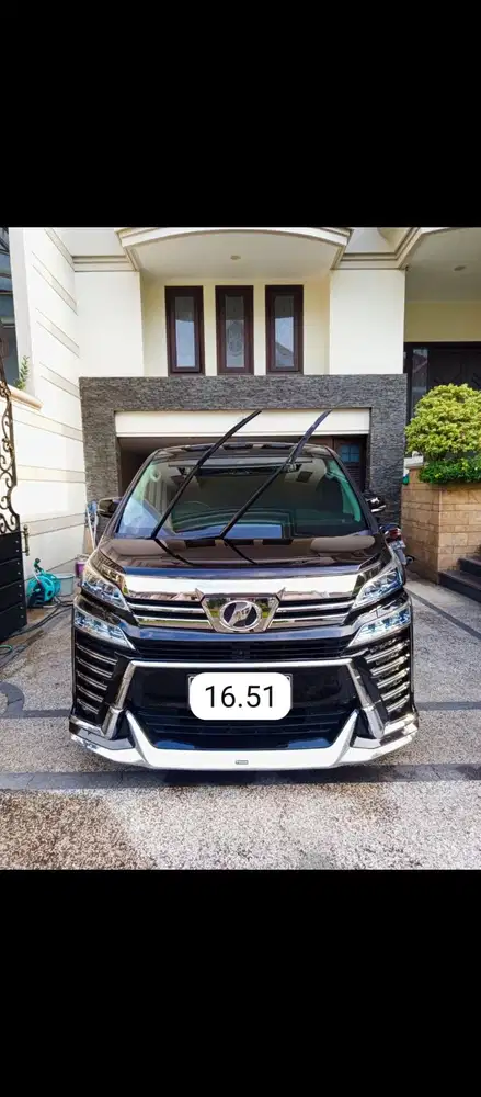 Toyota Vellfire 2021