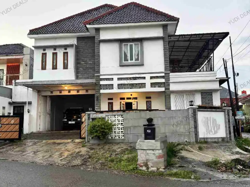 Dijual rumah plus private pool lokasi strategis di Kota Cirebon
