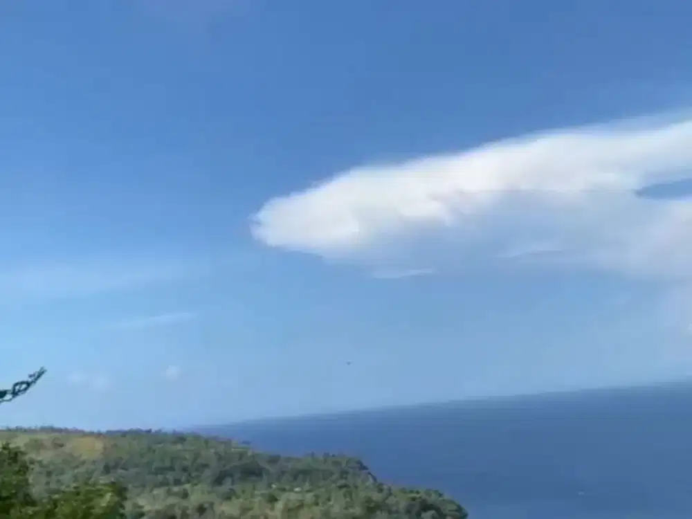 tanah dg view laut- Desa Seraya (MK)