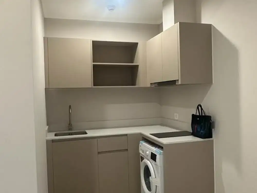 DIJUAL 1BR SEMI FURNISH DI APARTEMEN MENARA JAKARTA EQUINOX LANTAI 36
