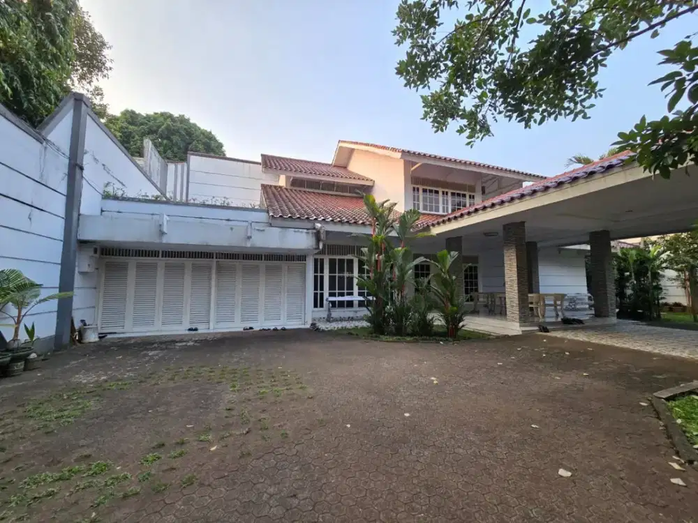 DIJUAL RUMAH LAMA 2 LT DI JLN. MARGASATWA RAYA PONDOK  LABU CILANDAK JKT SELATAN