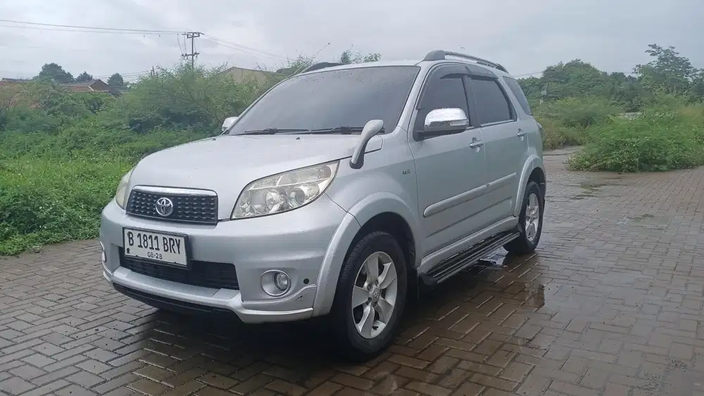 Toyota Rush 2013 Bensin