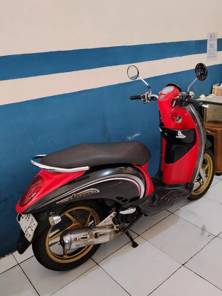 JUAL CEPAT HONDA SCOOPY KARBU 2012 SUPER MULUS