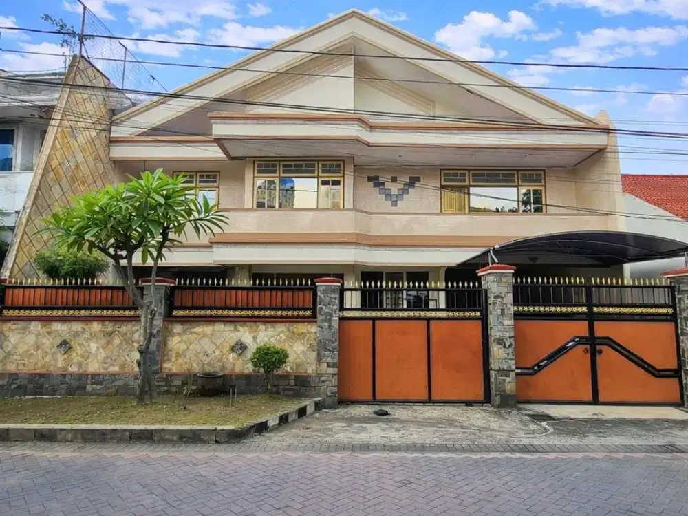 Rumah Darmo Permai Selatan Strategis Commercial Area