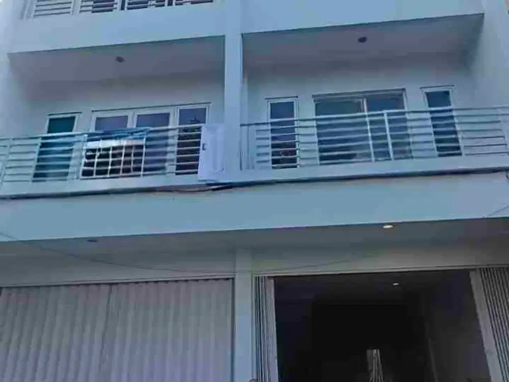 Ruko gandeng Meruya Utara