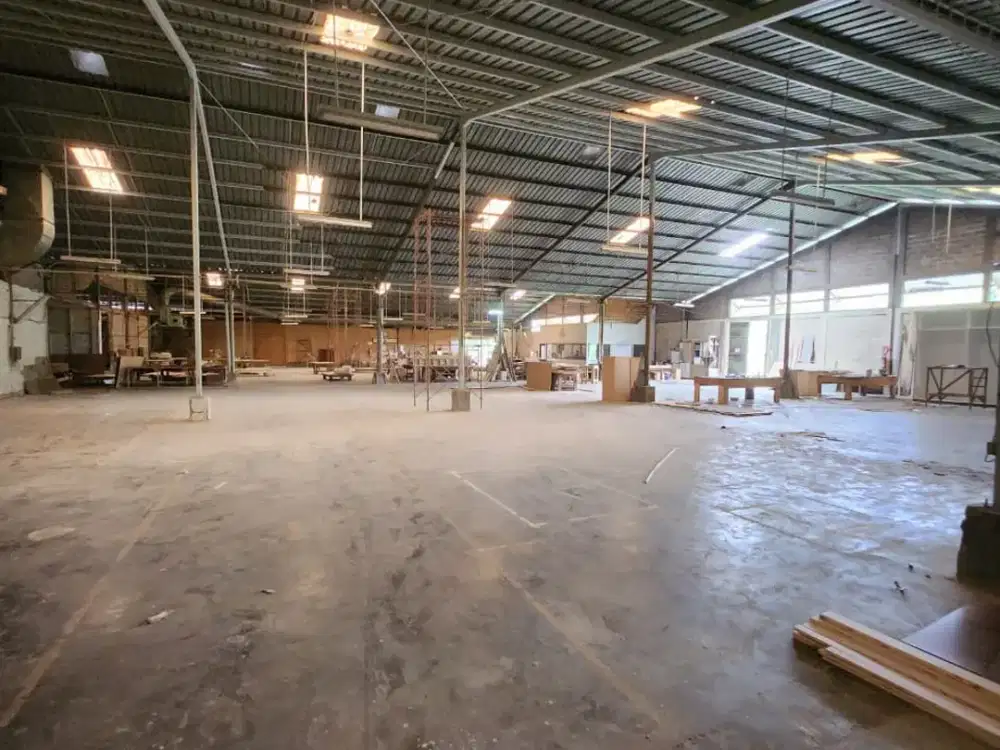 DIJUAL GUDANG & PABRIK AKSES KONTAINER 40 FT @CIBITUNG, BEKASI