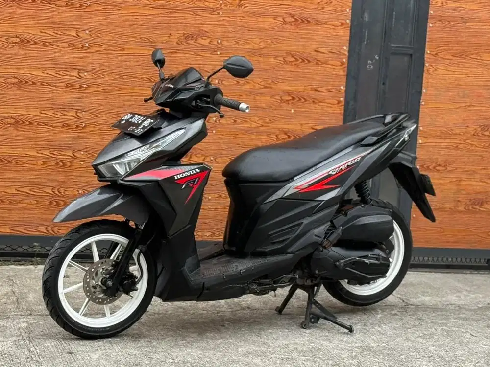 Vario 125 2017 plat bm