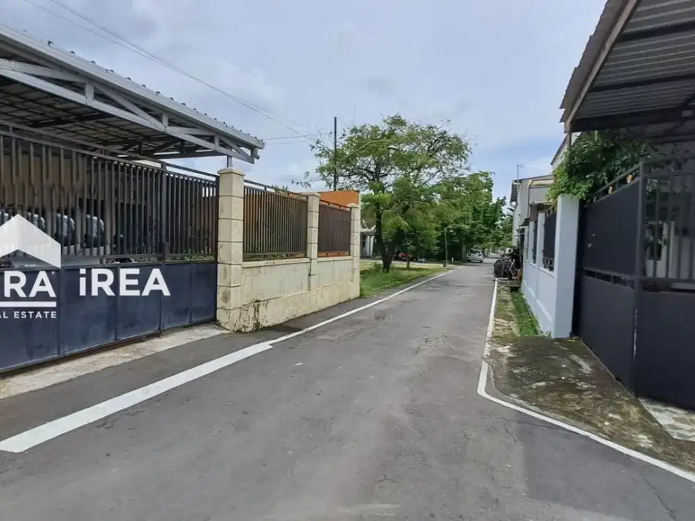RUMAH DIJUAL DI COLOMADU DEKAT ALANA HOTEL