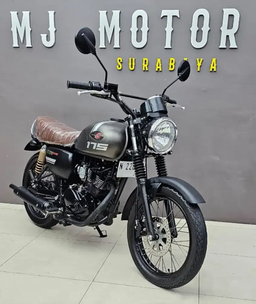 STOK TERBATAS//KAWASAKI W175 CAFE 2020