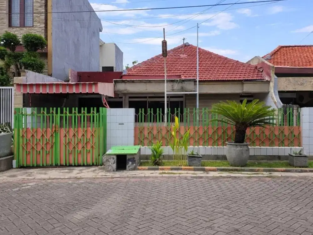 Rumah Manyar Tirtoyoso Strategis Row 3 Mobil