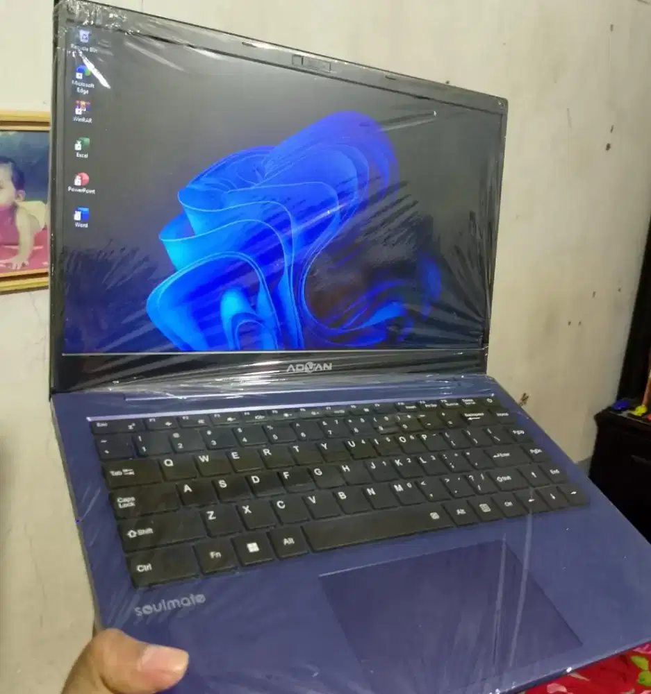 Laptop advan soulmate slim mulus