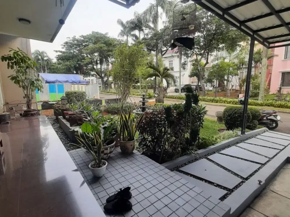 Dijual Rumah Bangunan Mandiri di Alam Sutera Kondisi Rapi Terawat Siap Huni