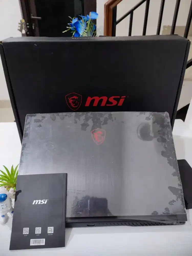 Laptop MSI GF63 EVOLVE THIN FULLSET RAM 8GB SSD 512GB DUAL VGA NVIDIA