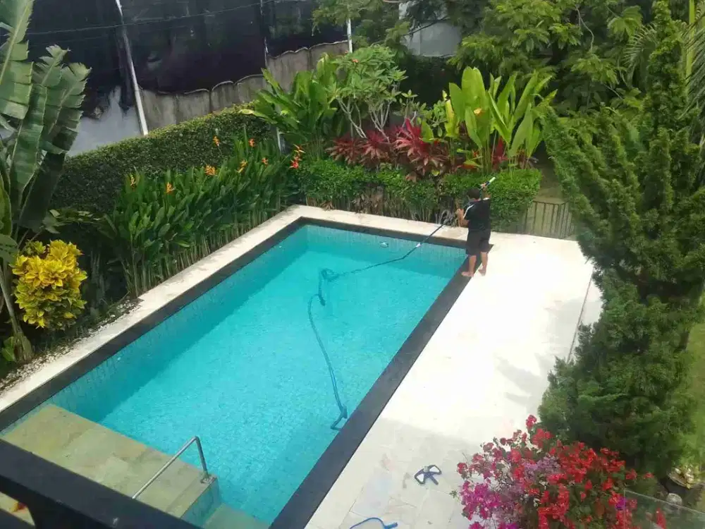 rumah semi villa furnished muding strategis bebas banjir ada swimming Pool