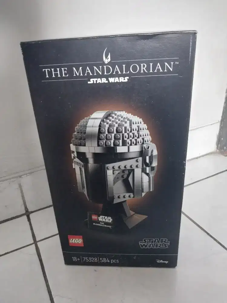 Lego Starwars Mandalorian Helmet 75328